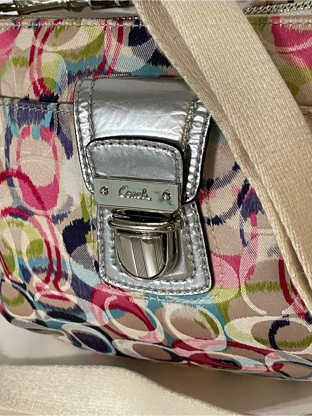 Coach Poppy Crossbody